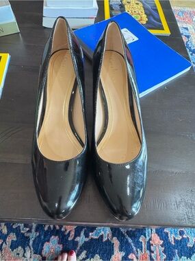 Cole Haan Shiny Black Patent Pointed-Toe Pumps Sz 10